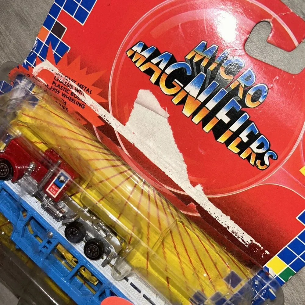 Funrise Micro Magnifiers Big Rig Car Hauler Truck 1988 Die Cast -Heavy!‎